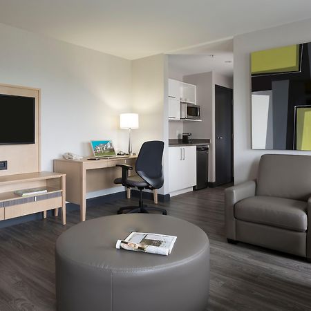 Holiday Inn Express Quebec City-Sainte Foy By Ihg Exterior photo