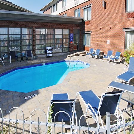 Holiday Inn Express Quebec City-Sainte Foy By Ihg Exterior photo